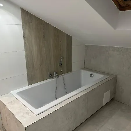 Rzemieslnicza 4 * Nidzica